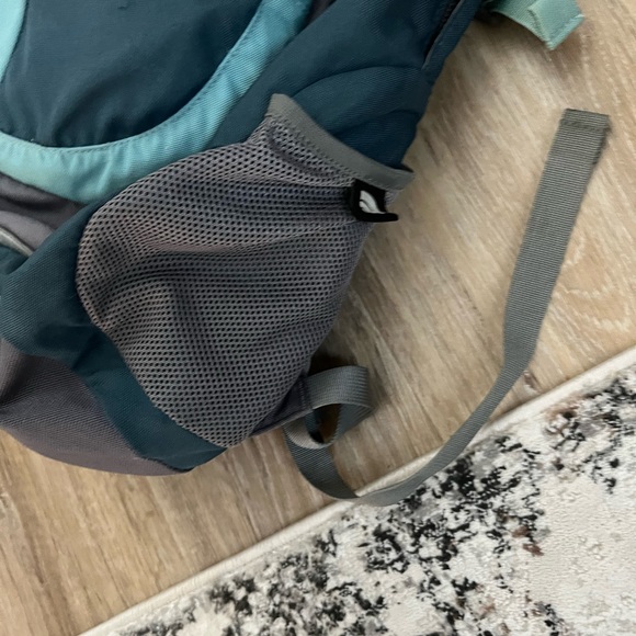 Northface backpack Light Blue multi-colors - Picture 6 of 10